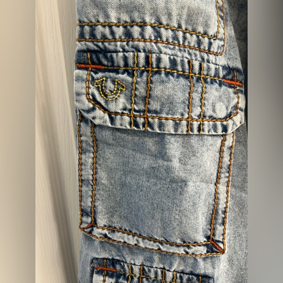 True Religion Baggy Cargo Jean - Picture 6 of 11